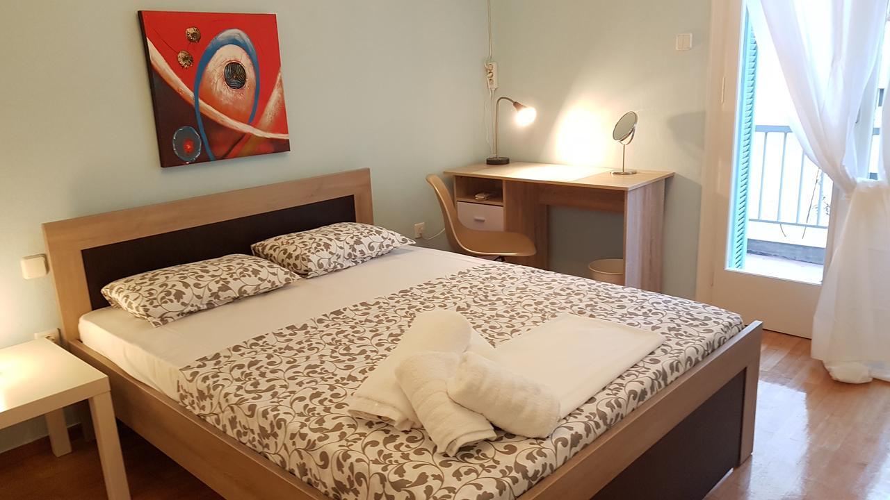 Menta Errathens Apartment - Athens Center, 5 Bd, 2 Bath 외부 사진